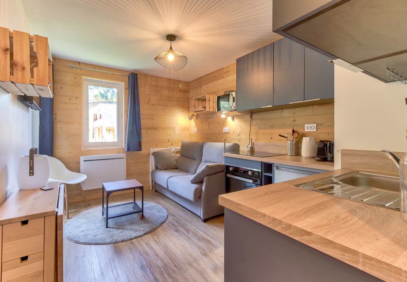 Apartment in Genos - Chalet atmosphere for 4 - 80m from the slopes