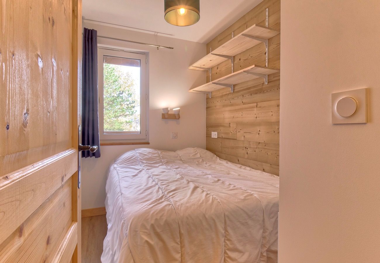 Apartment in Genos -  For 4 people - 80m from the slopes