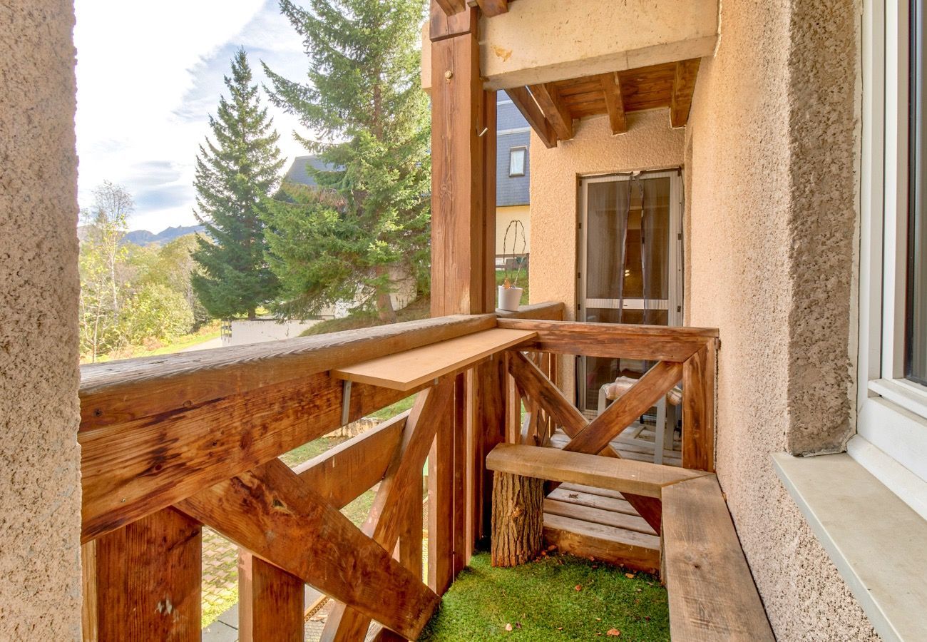 Apartment in Genos -  For 4 people - 80m from the slopes