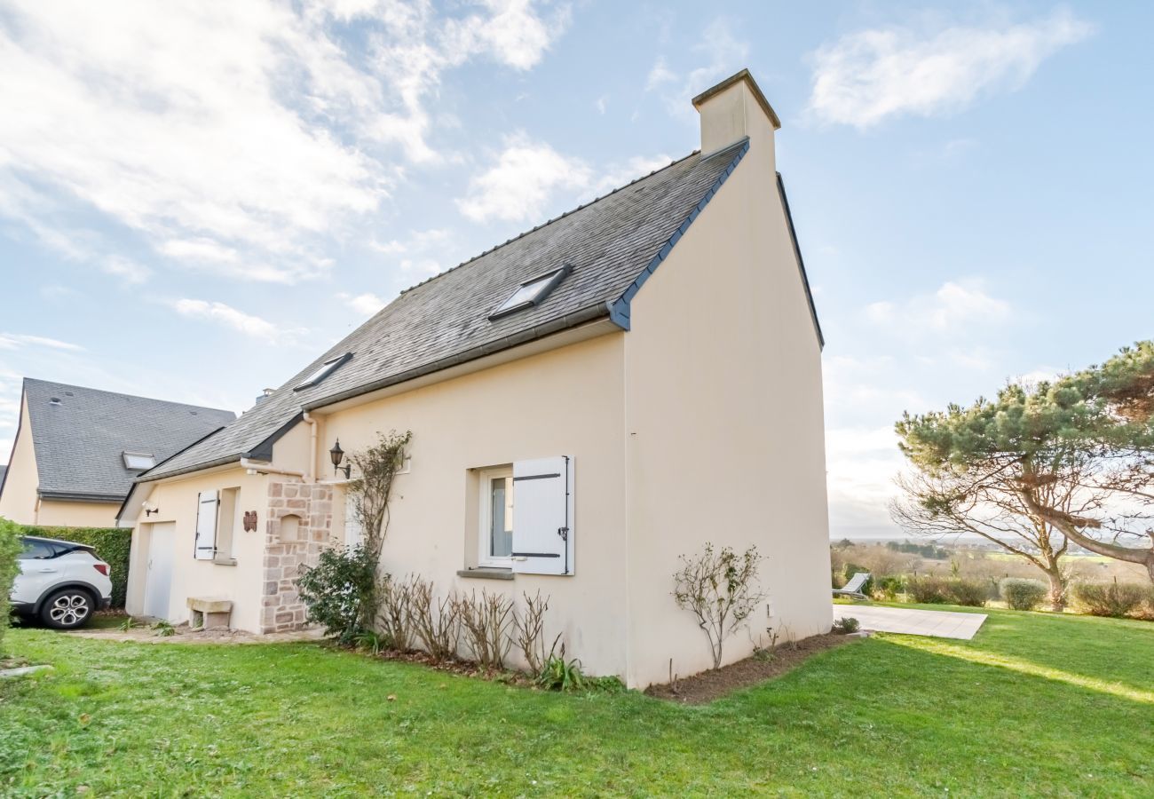 House in Erquy - House for 6 in Erquy - Communal pool