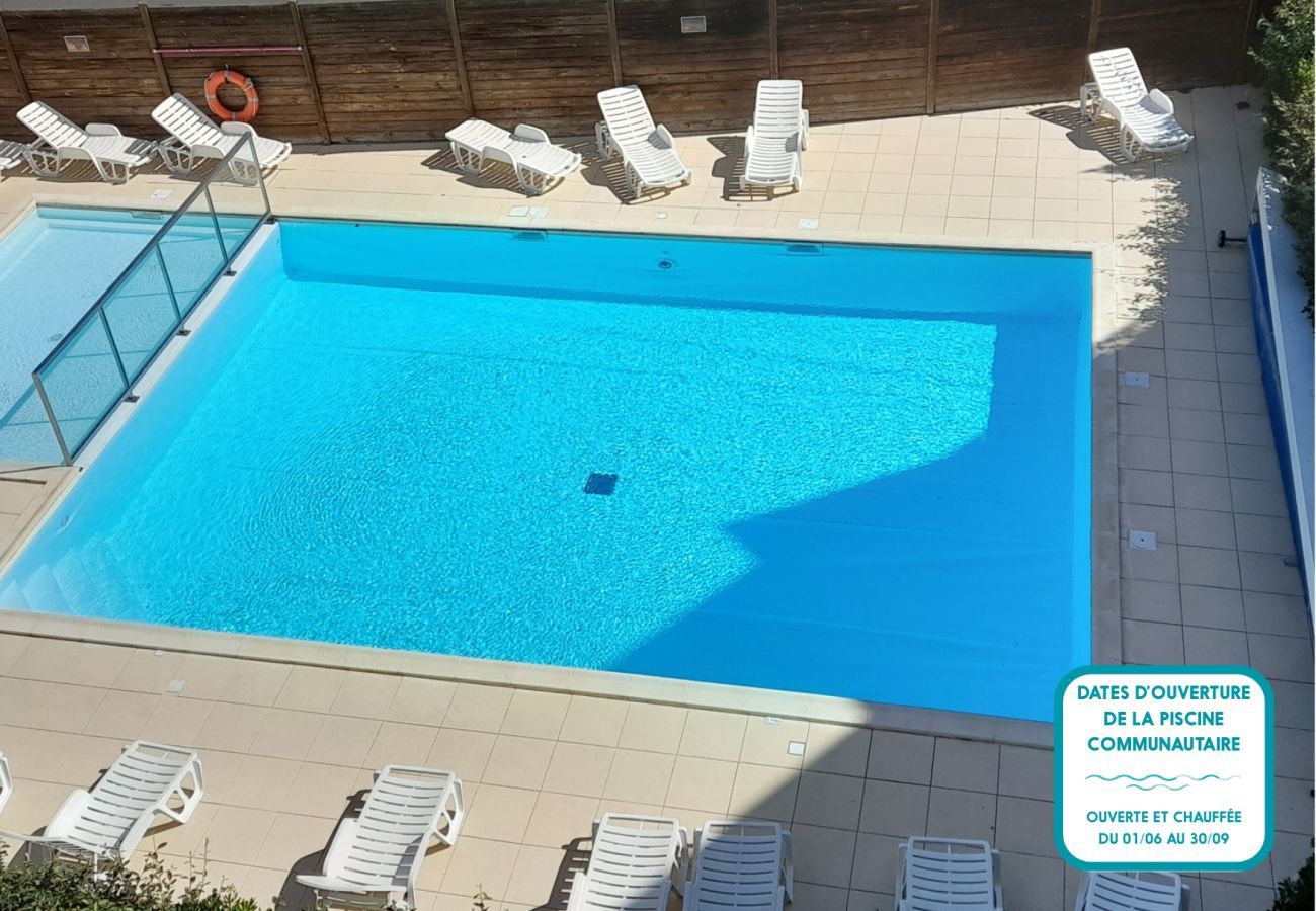 Apartment in Les Sables-d´Olonne - 200m from port - Apt 4p, pool, terrace