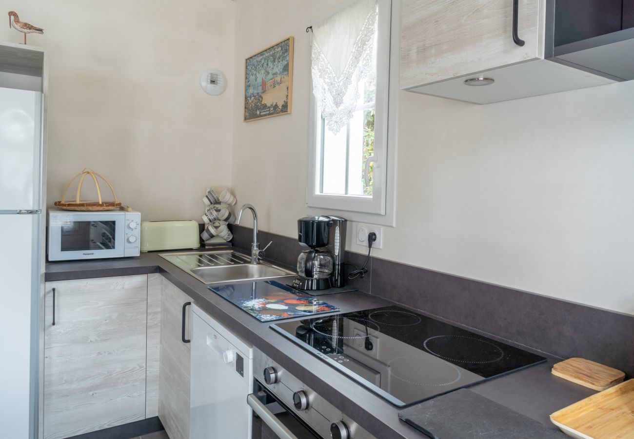 House in L'Epine - Less than 500m from the beach, 2 adults - 3 child