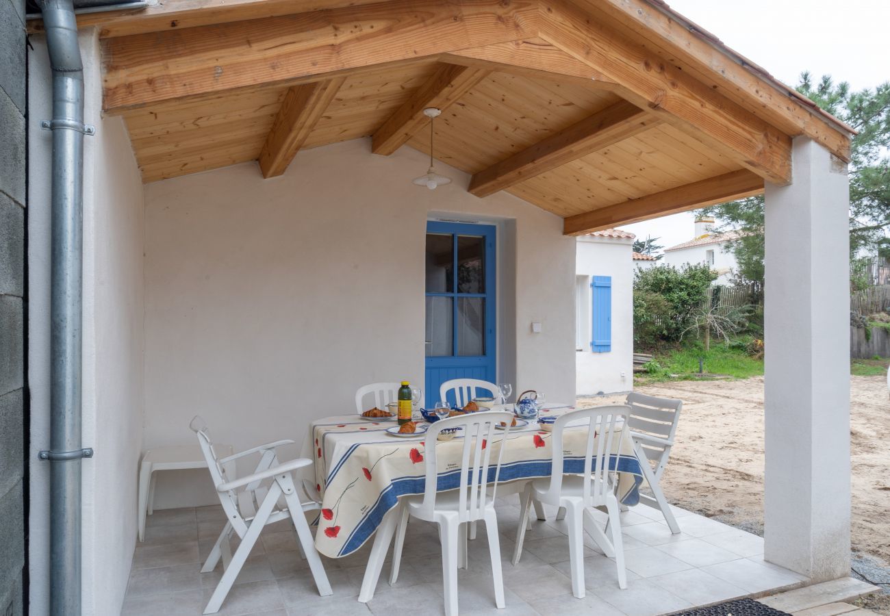 House in L'Epine - Less than 500m from the beach, 2 adults - 3 child