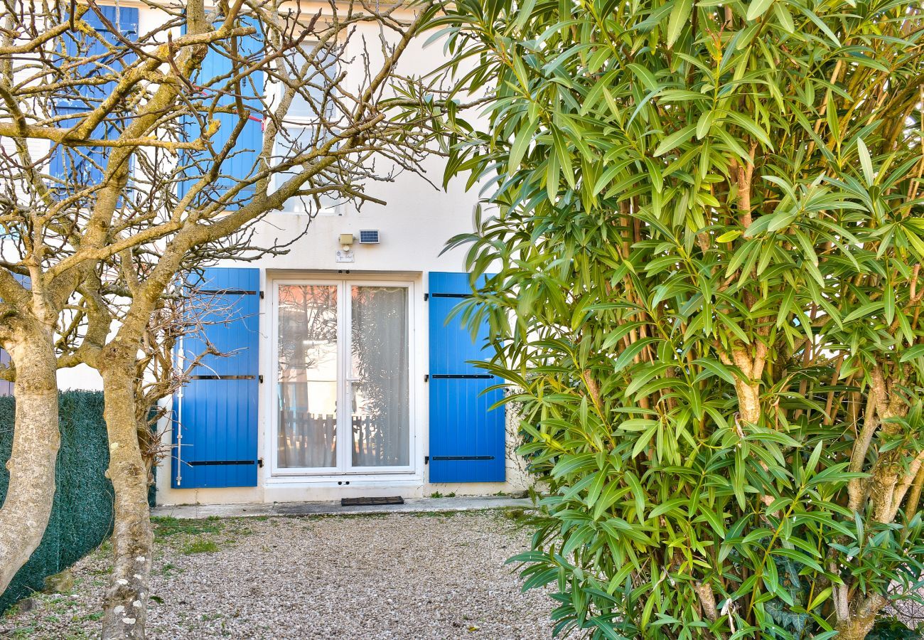 House in Saint-Gilles-Croix-de-Vie - House for 4 in the heart of Saint-Gilles 