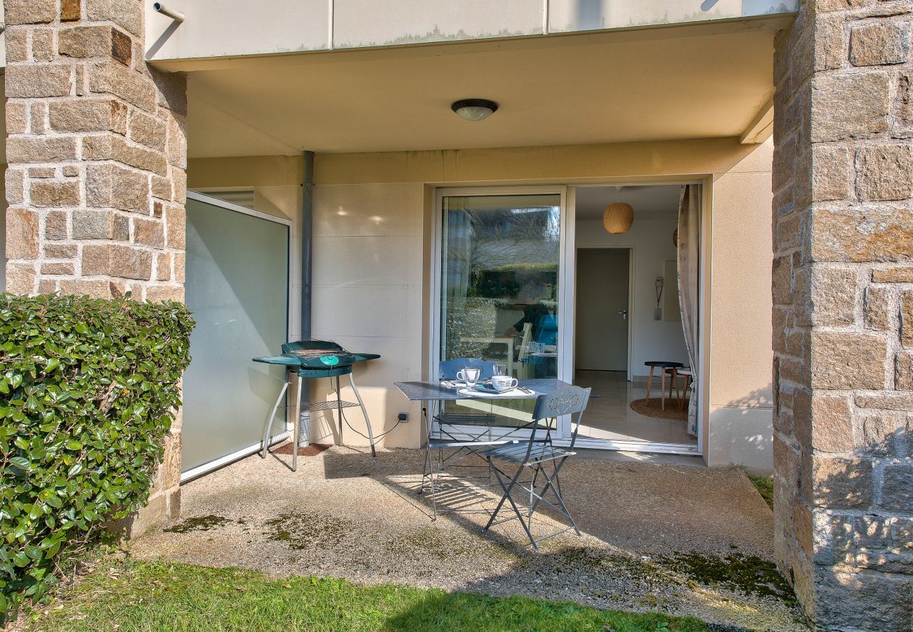 Apartment in Fouesnant - 400m from the sea, apartment with terrace for 2