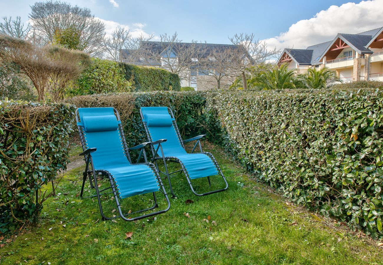 Apartment in Fouesnant - 400m from the sea, apartment with terrace for 2