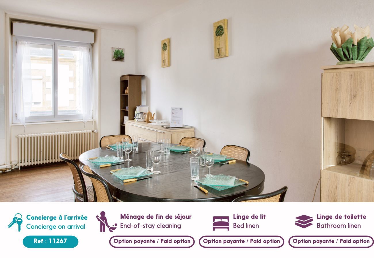 House in Le Guilvinec - 600m from the beach, house for 6 with terrace