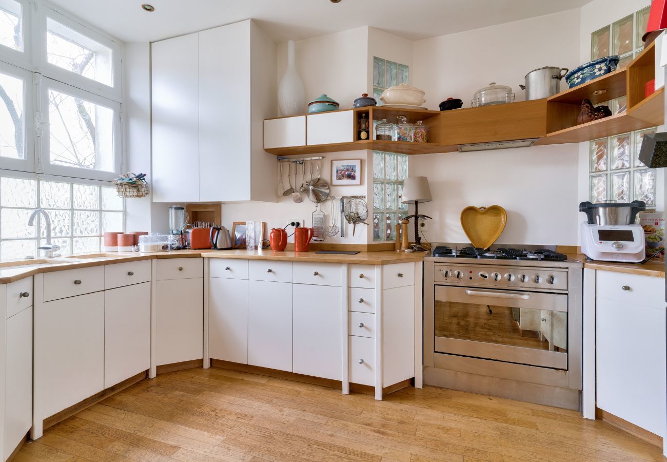 Apartment in Nantes - Lovely flat in city center for 6