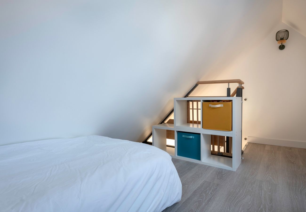 Apartment in Pornichet - Apartment with sea view and feet in the water!