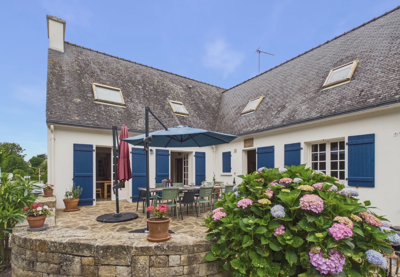 House in Loctudy - A great holiday for 12  in Loctudy