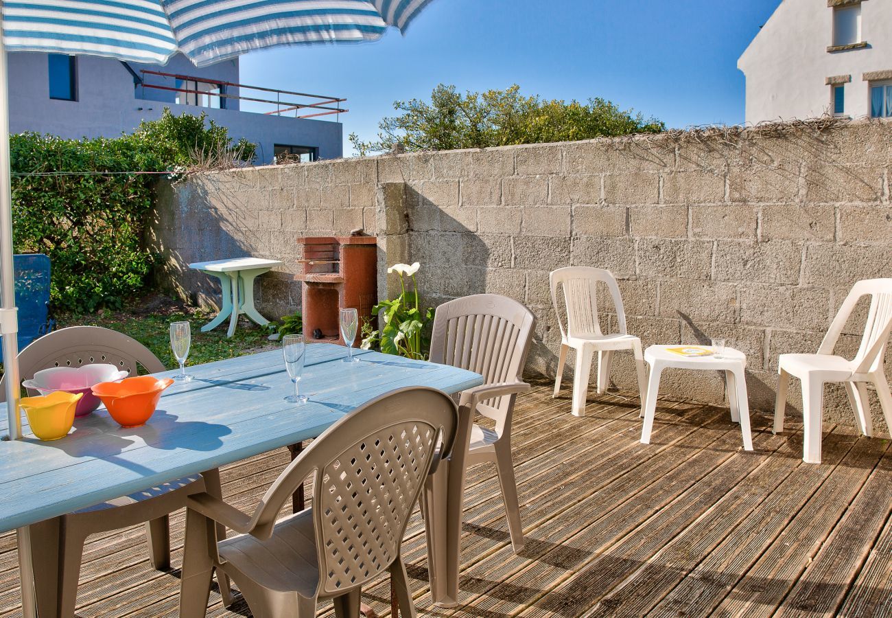 House in Penmarch - House for 5 - 100m from the beach 