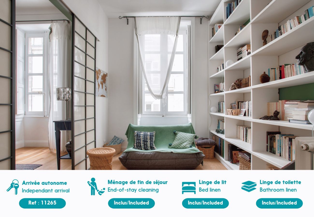 Apartment in Nantes - Escape to Nantes for 4 people