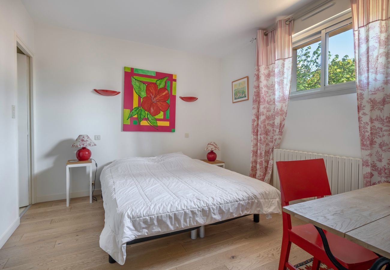 House in Saint-Brevin-les-Pins - Villa with jacuzzi - 15 pers. 350m from the beach 
