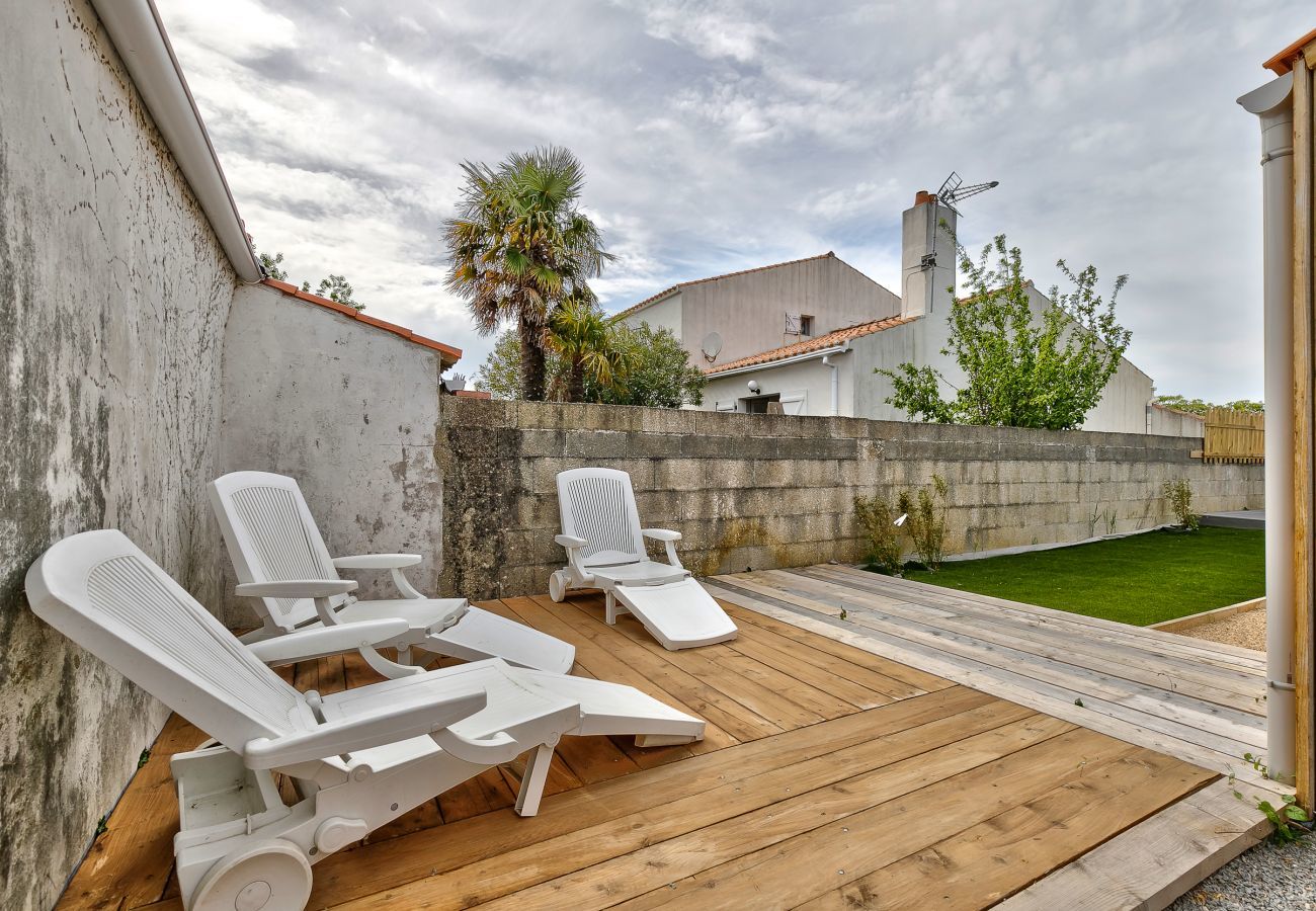 House in La Guérinière - La Guérinière - 650m from the beach - Garden