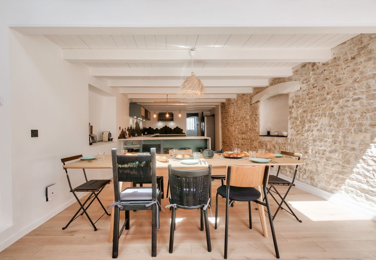 House in Le Bois-Plage-en-Ré - Nice house with shady garden for 11