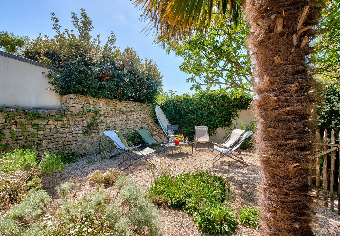 House in Le Bois-Plage-en-Ré - Nice house with shady garden for 11