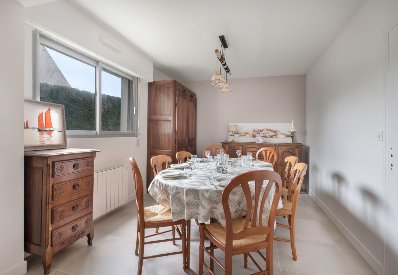 House in La Turballe - Incredible location 110m from the beach