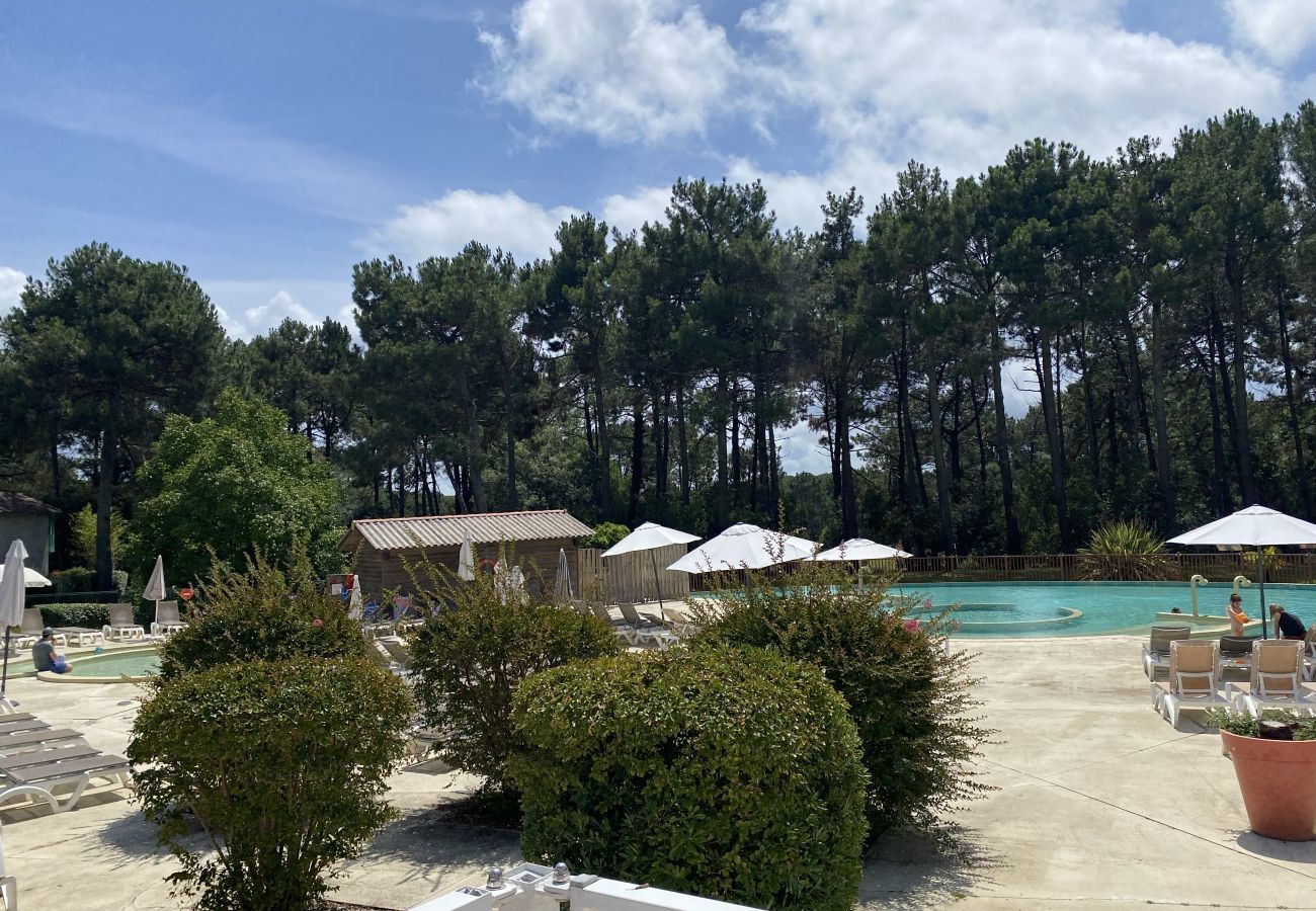 House in Lacanau - Relaxation, swimming, games at Lacanau Ocean