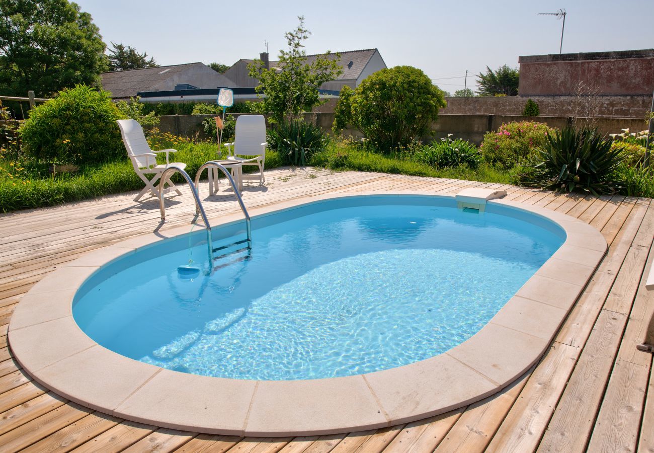 House in Plomeur - House with swimming pool for 5 persons