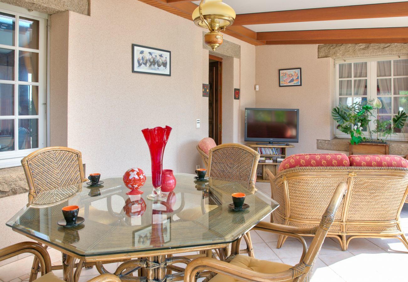 House in Plomeur - House with swimming pool for 5 persons