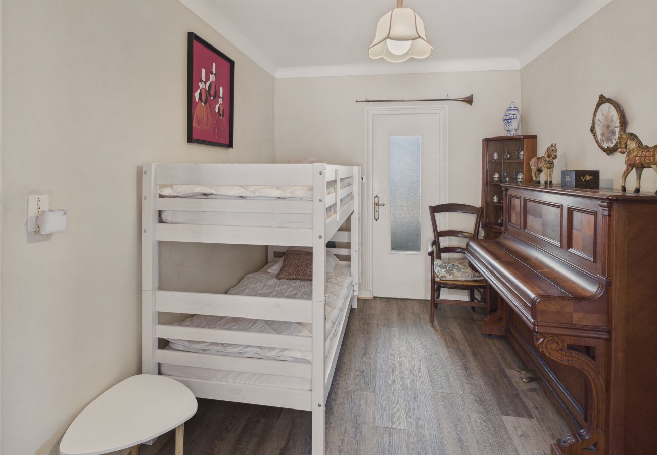 House in Plomeur - House with swimming pool for 5 persons