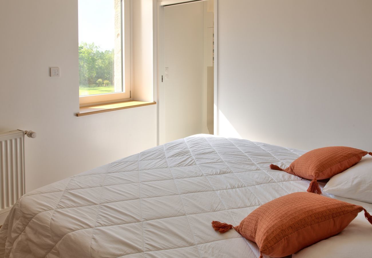 House in Plovan - Large house and park for 10 with your family