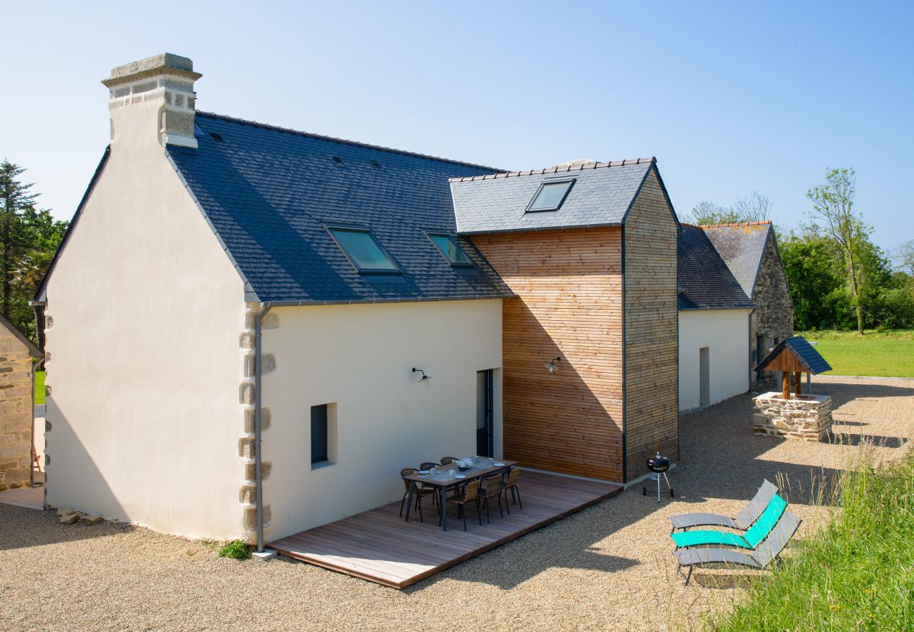 House in Plovan - Large house and park for 10 with your family