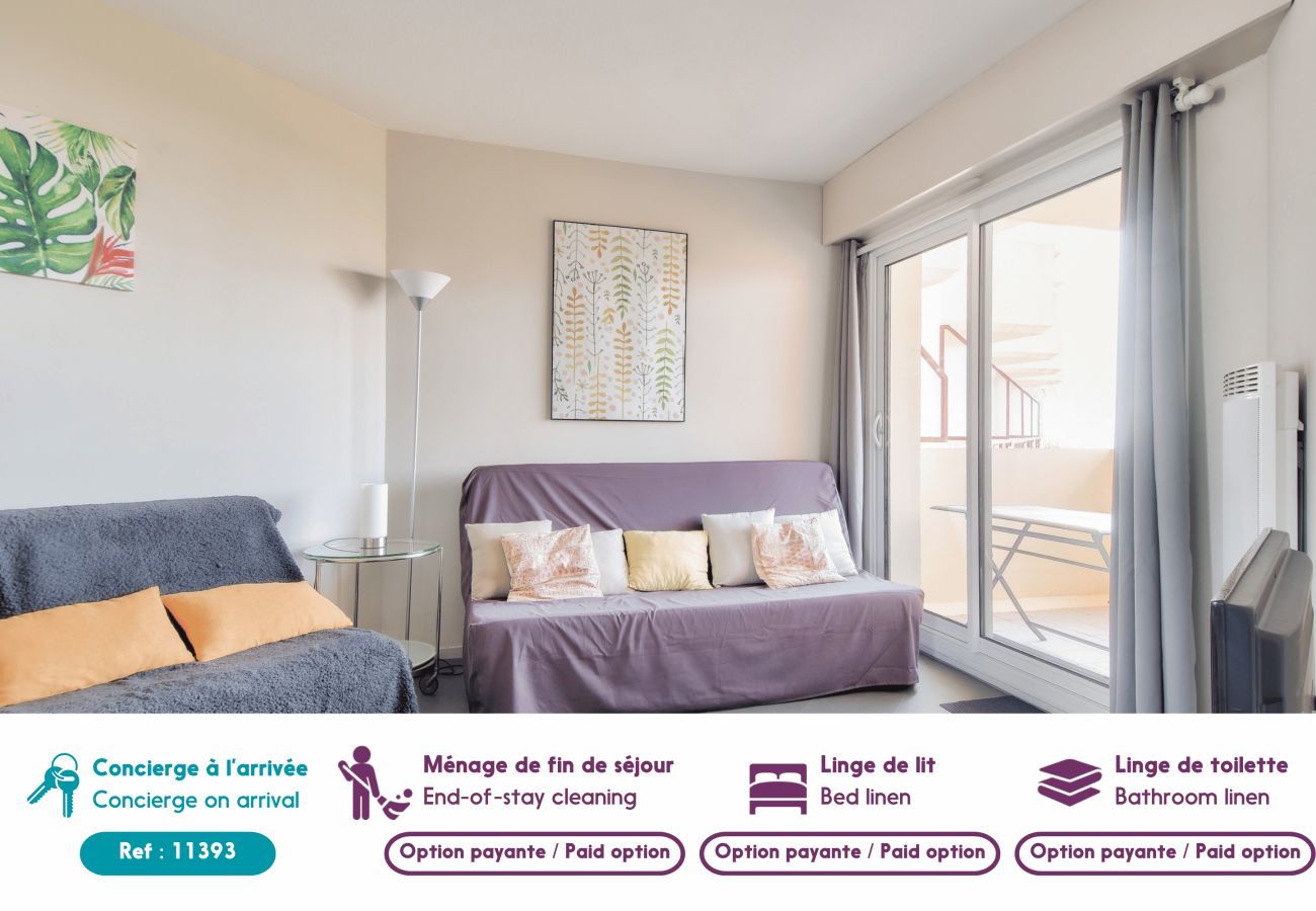 Apartment in Saint-Gilles-Croix-de-Vie - Flat for 4 with sea view and balcony