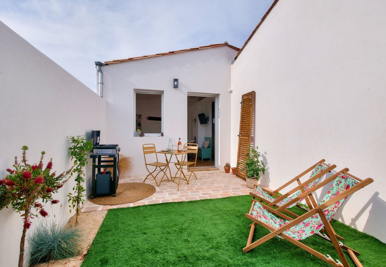Studio in Rivedoux-Plage - Studio with terrace 250 meters from the port