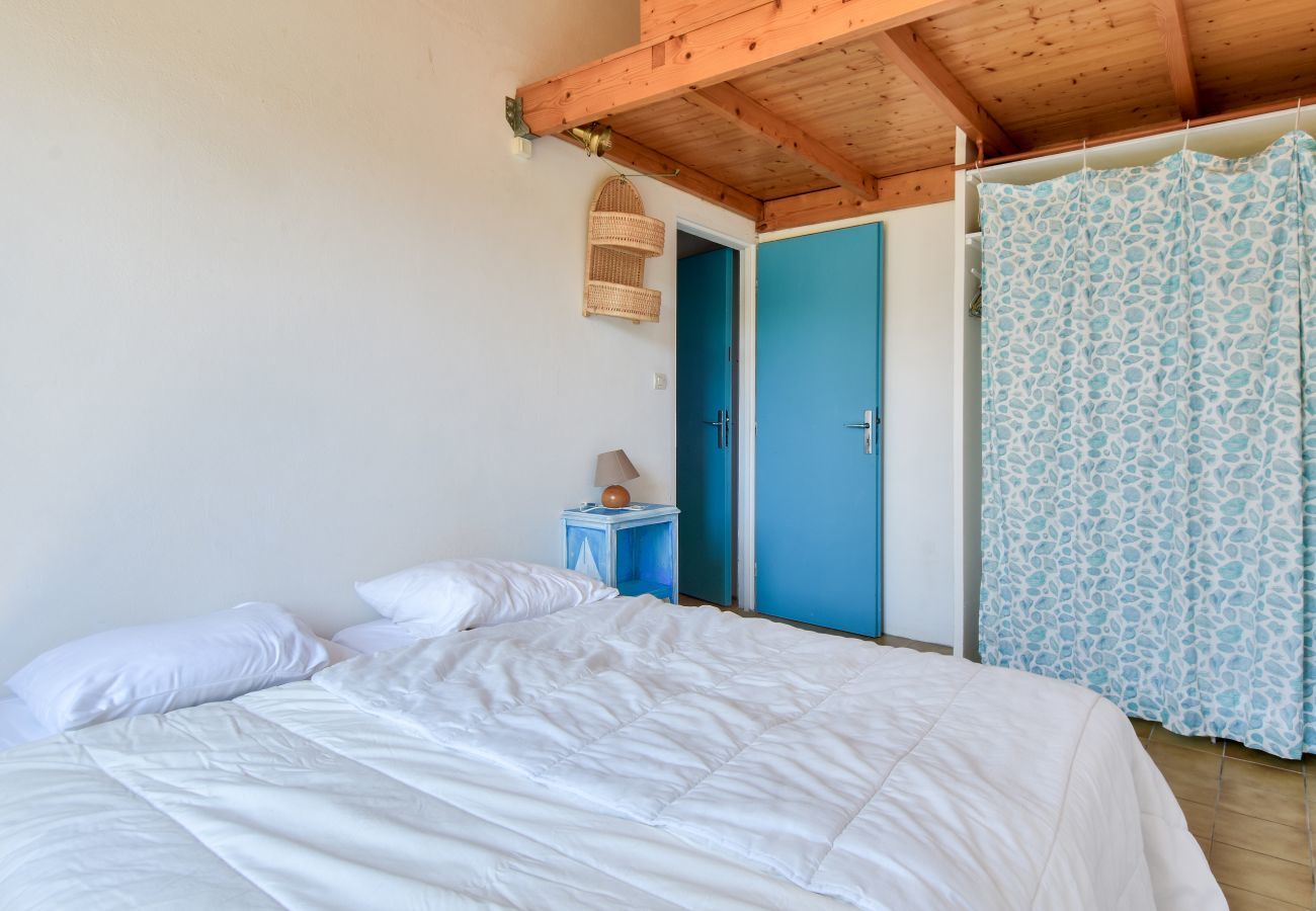 House in La Guérinière - House for 4- Garden - 600m from the beach