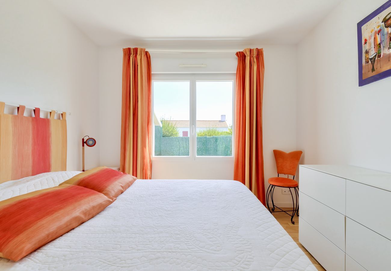 House in Le Fenouiller - Le Fenouiller, Spacious house for 6, swimming pool
