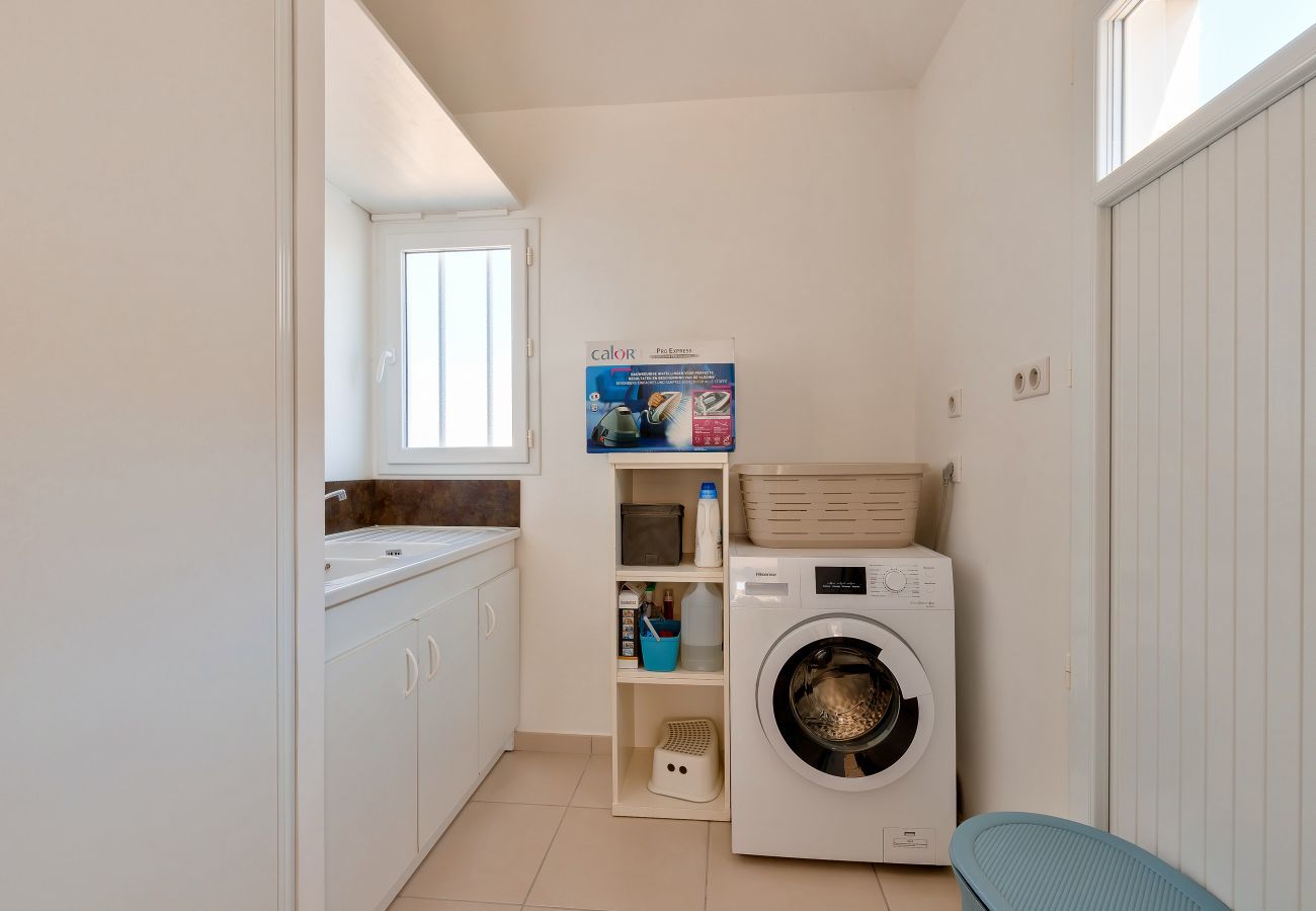 House in Le Fenouiller - Le Fenouiller, Spacious house for 6, swimming pool