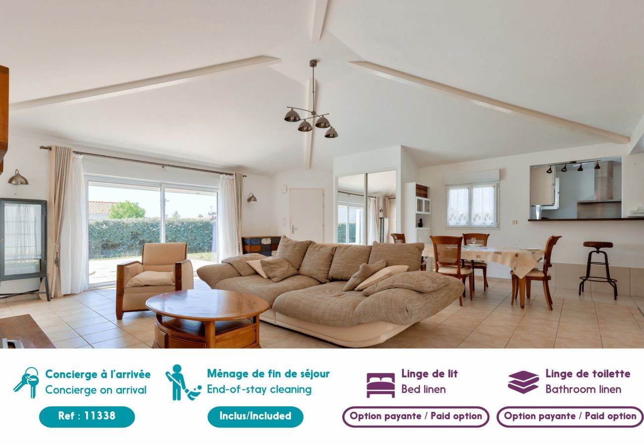 House in Le Fenouiller - Le Fenouiller, Spacious house for 6, swimming pool