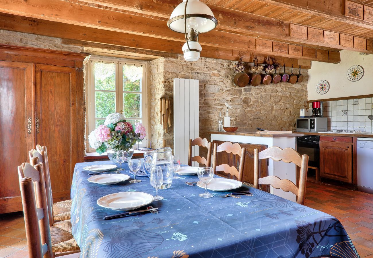 House in Le Bono - 20m from Le Bono harbor, charming house for 6