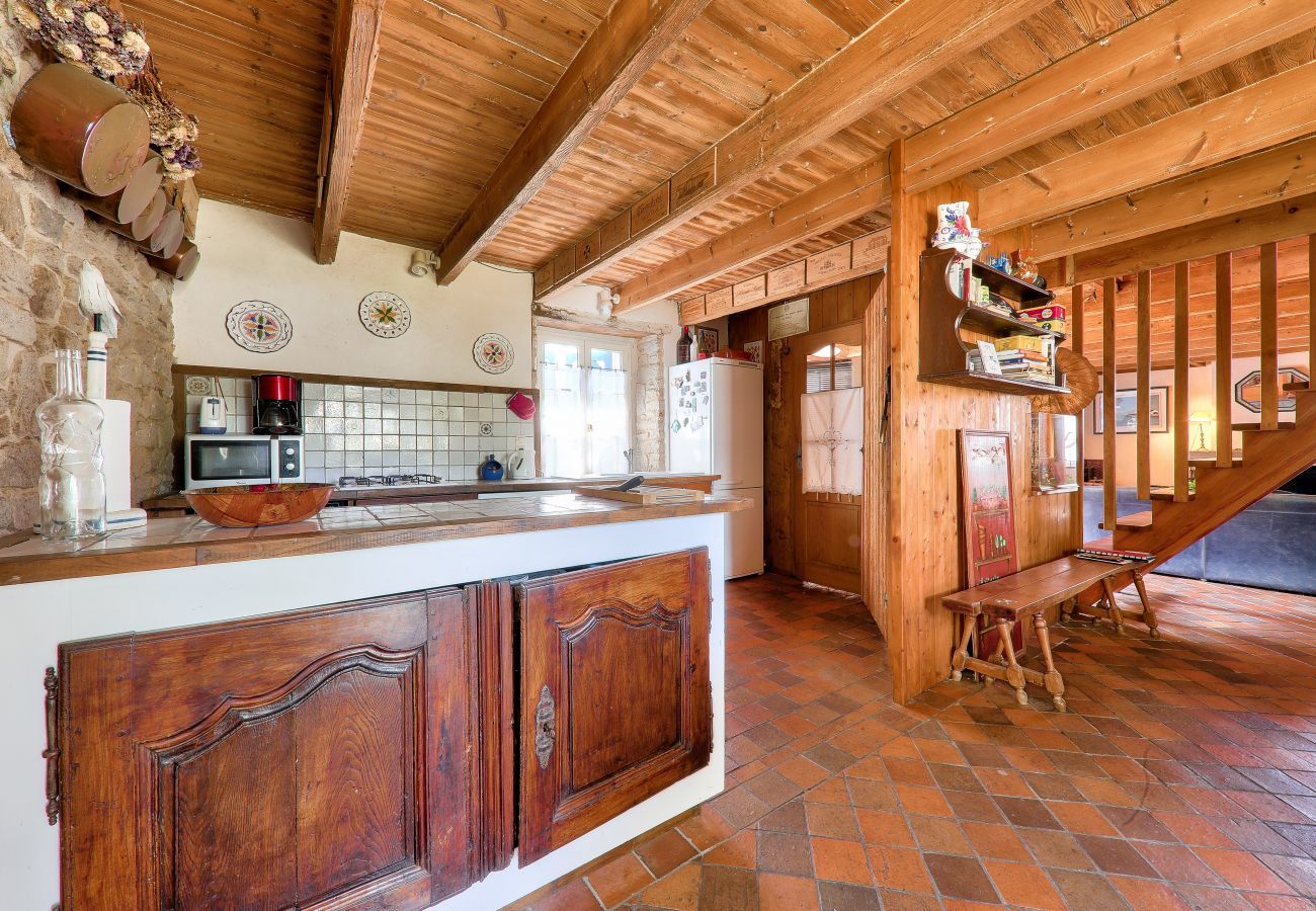 House in Le Bono - 20m from Le Bono harbor, charming house for 6