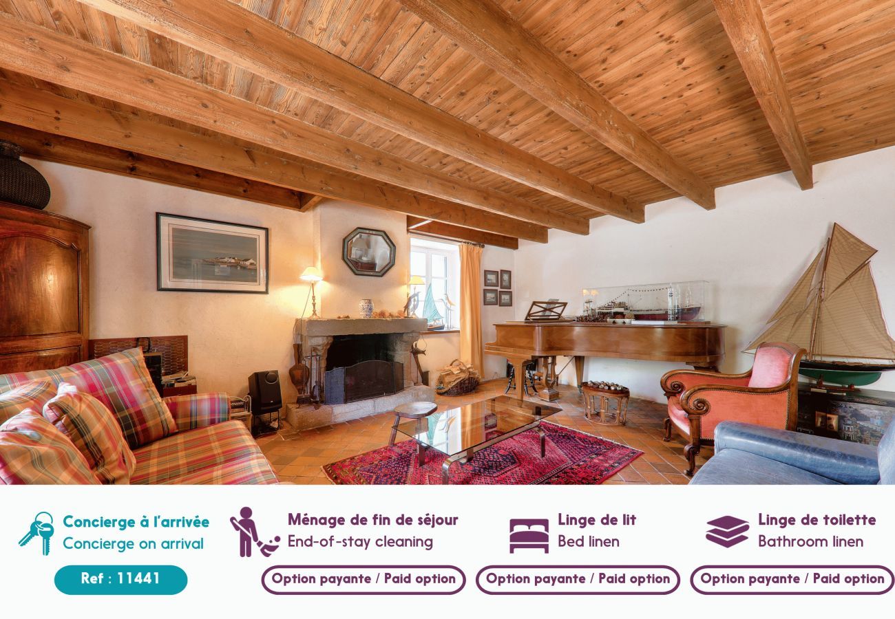 House in Le Bono - 20m from Le Bono harbor, charming house for 6