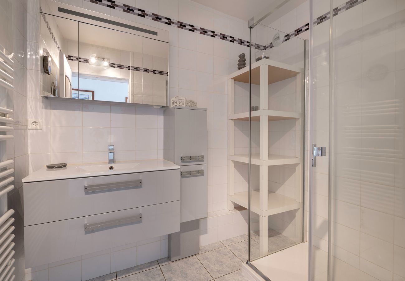 Apartment in Le Pouliguen - Flat for 4 - 300m from the center town