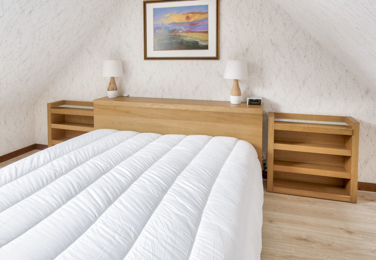 House in Plogastel-Saint-Germain - Breton penty for 4 in Plougastel St Germain