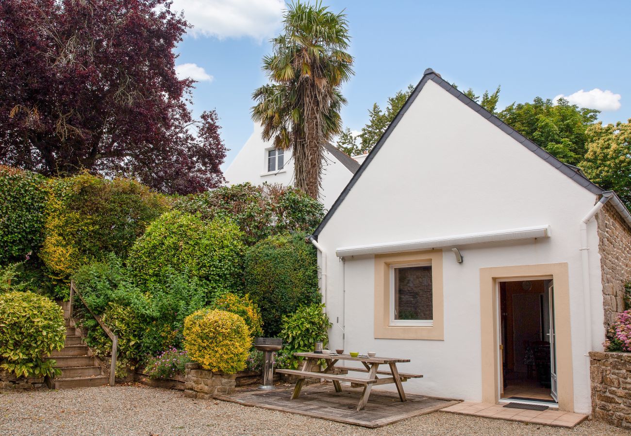House in Plogastel-Saint-Germain - Breton penty for 4 in Plougastel St Germain