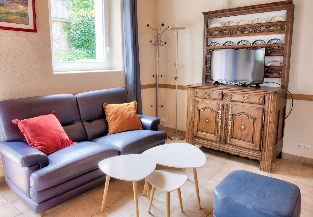 House in Plogastel-Saint-Germain - Breton penty for 4 in Plougastel St Germain