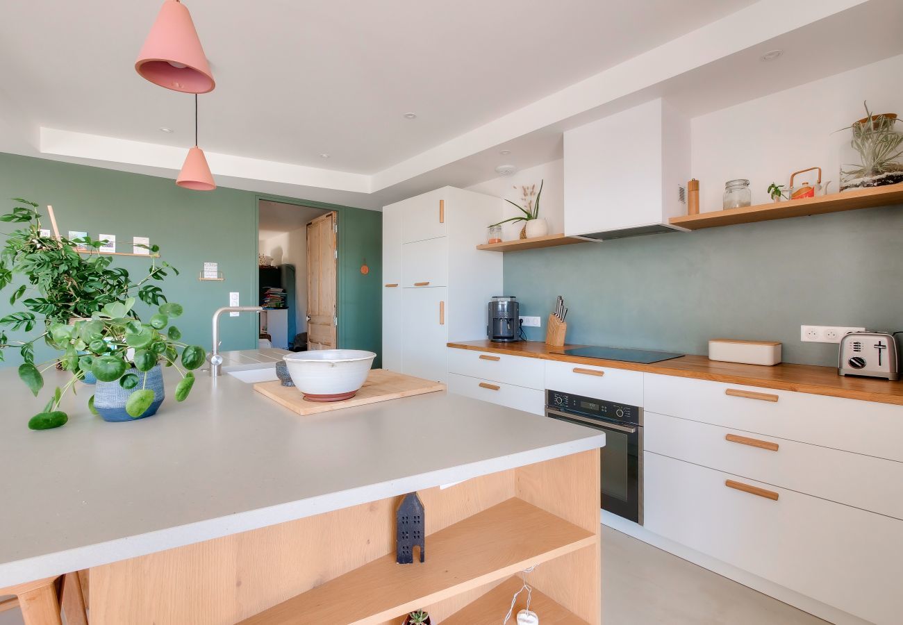 House in Rivedoux-Plage - Architect-designed villa with heated pool and garden