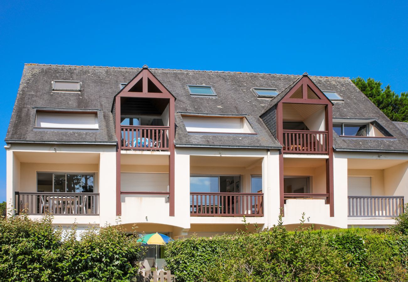 Apartment in Carnac - A peaceful stay with sea views in Carnac for 3