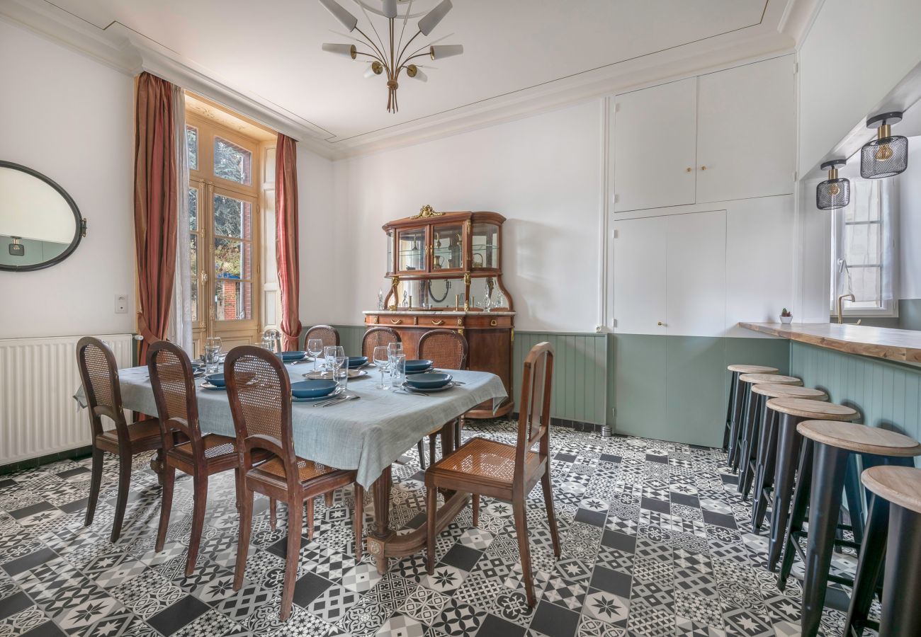 Terraced House in Pornic - Townhouse for 7 in the upper town of Pornic