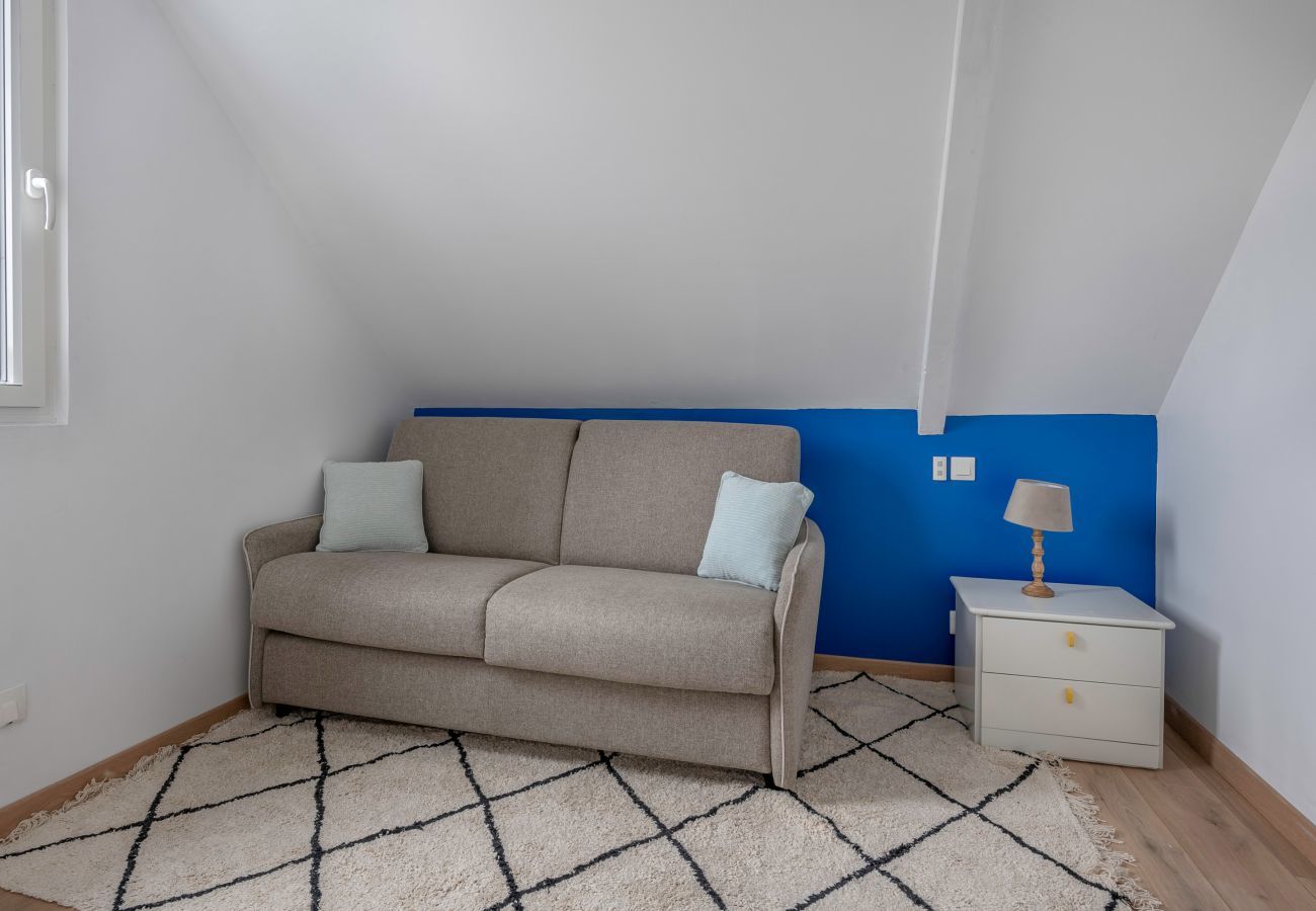 House in Sarzeau - House for 6 - Heated pool - 700m from the beach