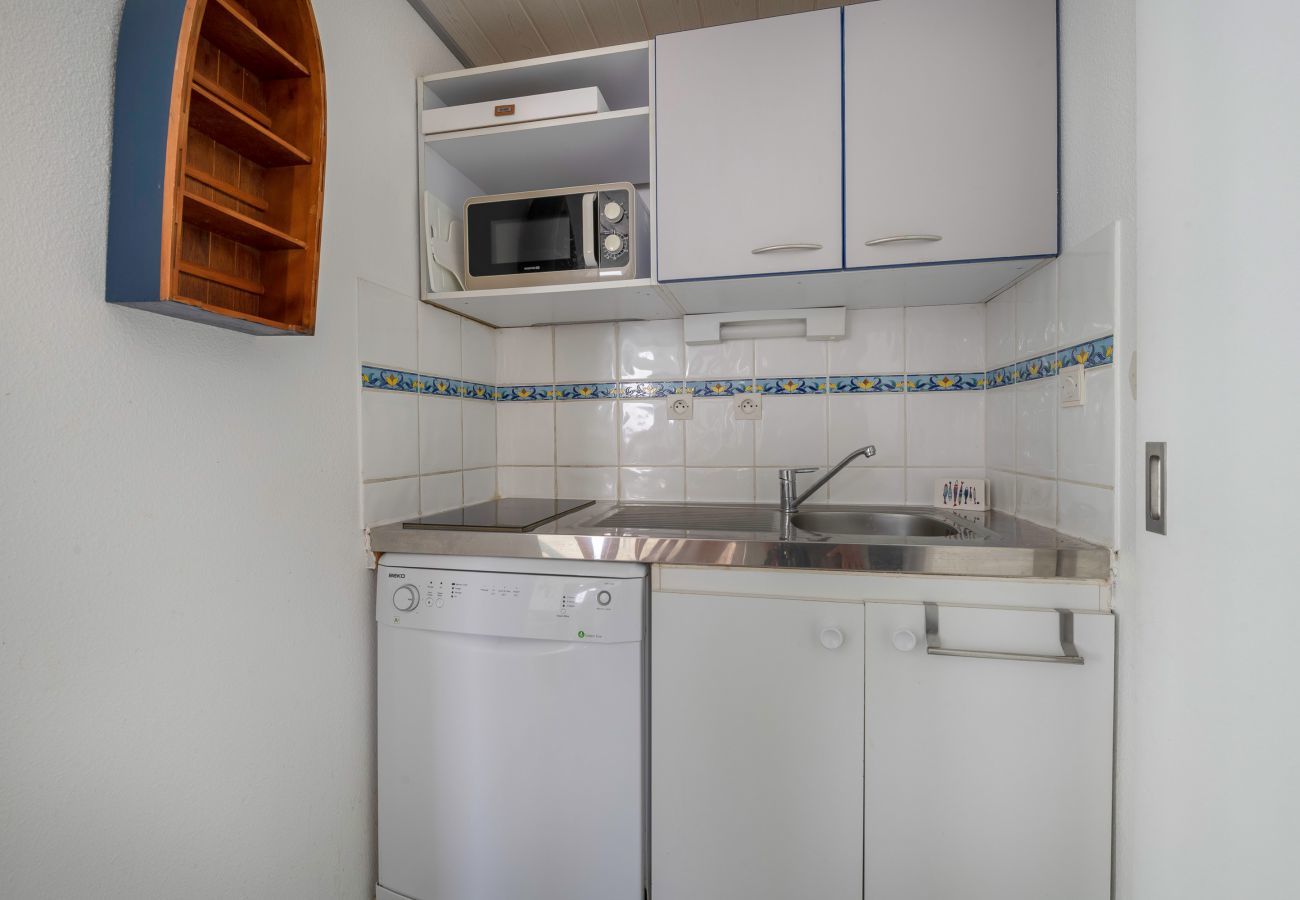 House in Saint-Michel-Chef-Chef - House with a pool at 200m from the beach