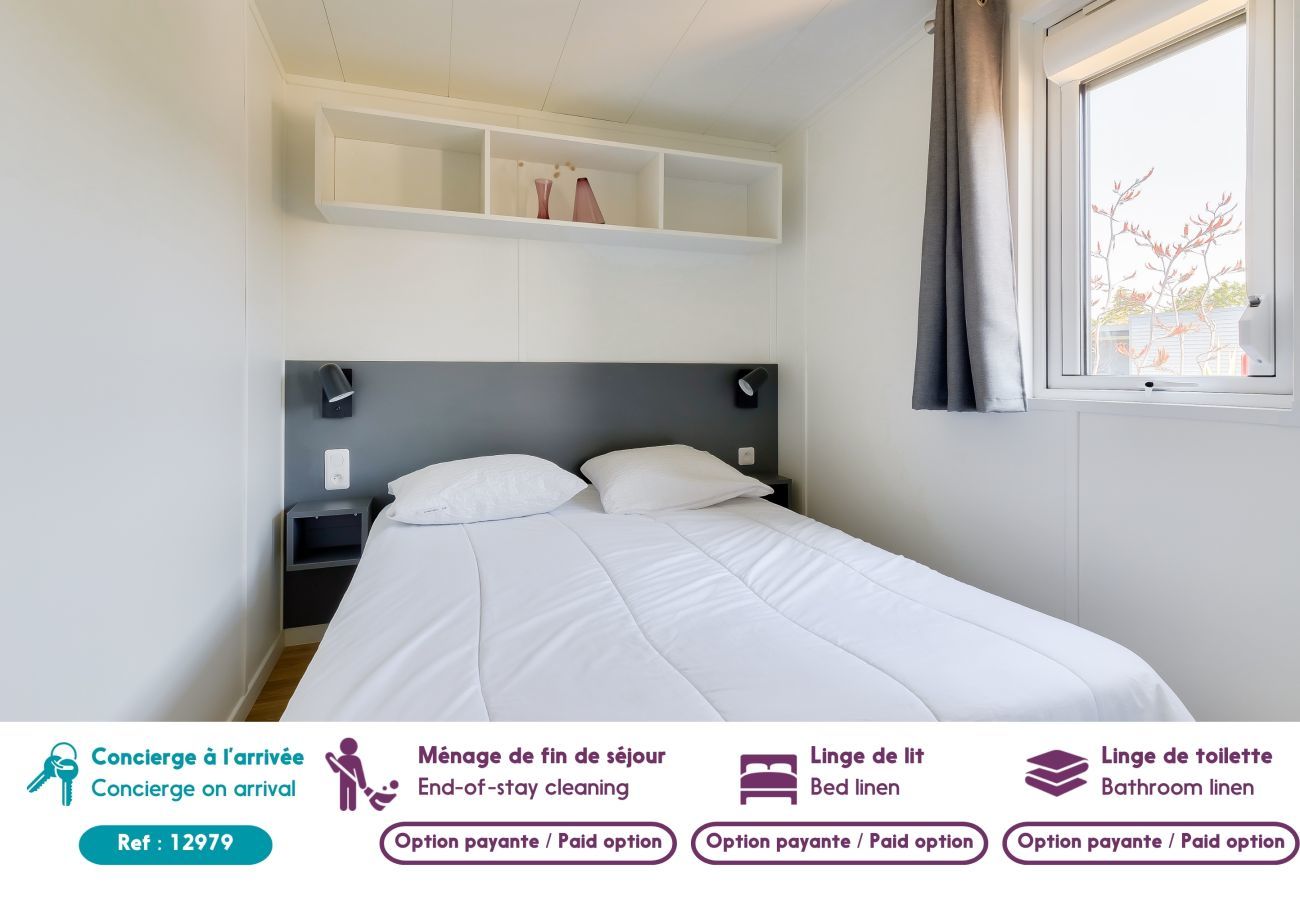 Chalet in Bretignolles-sur-Mer - Chalet for 6 in a residence with swimming pool