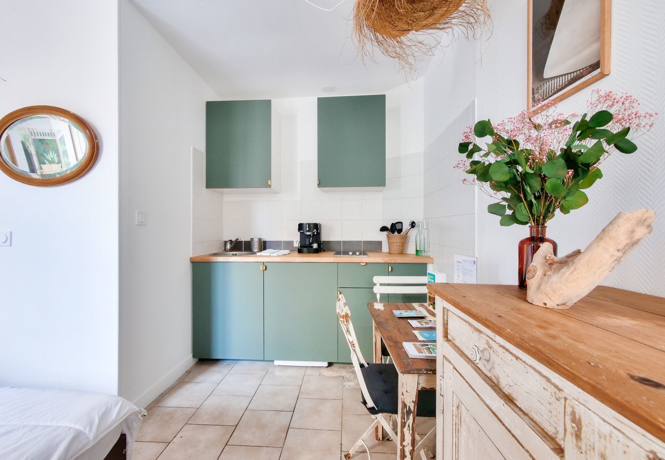 Studio in Saint-Martin-de-Ré - La Suite 24 - Port St-Martin-de-Ré- Studio terrace
