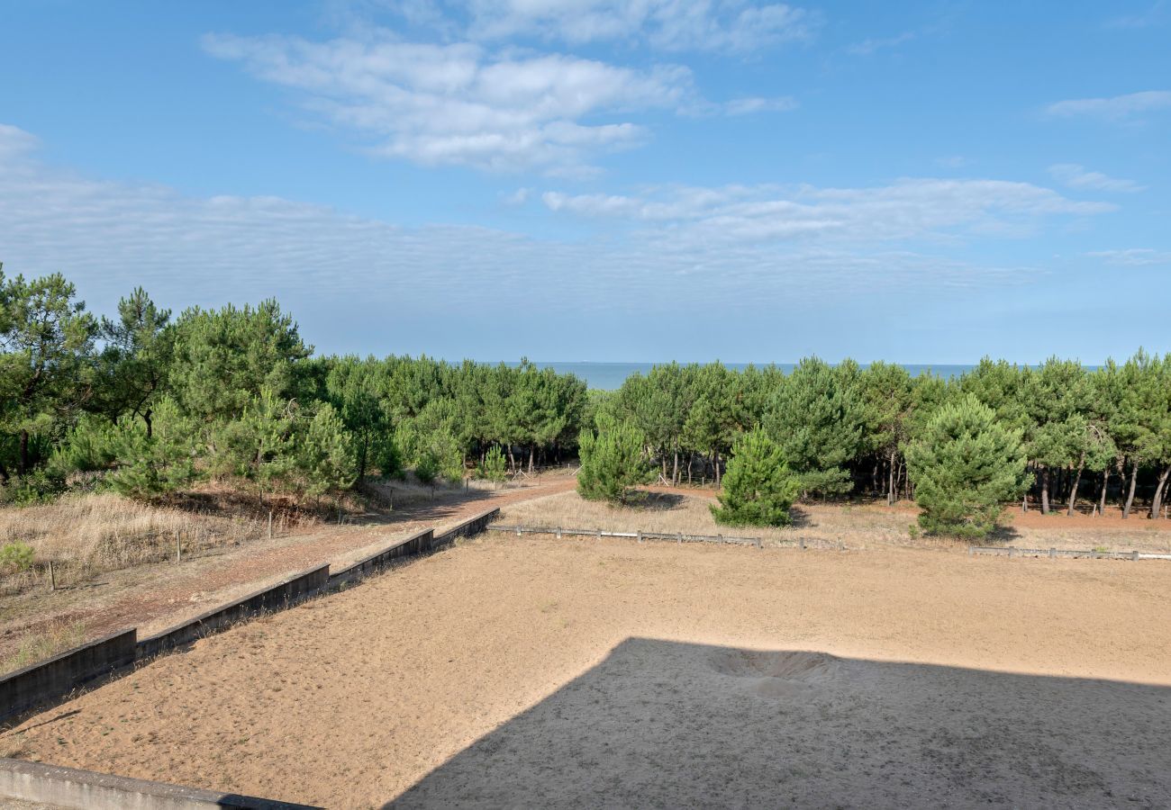 Apartment in Saint-Brevin-les-Pins - Facing the sea, apartment for 4 in Saint Brévin