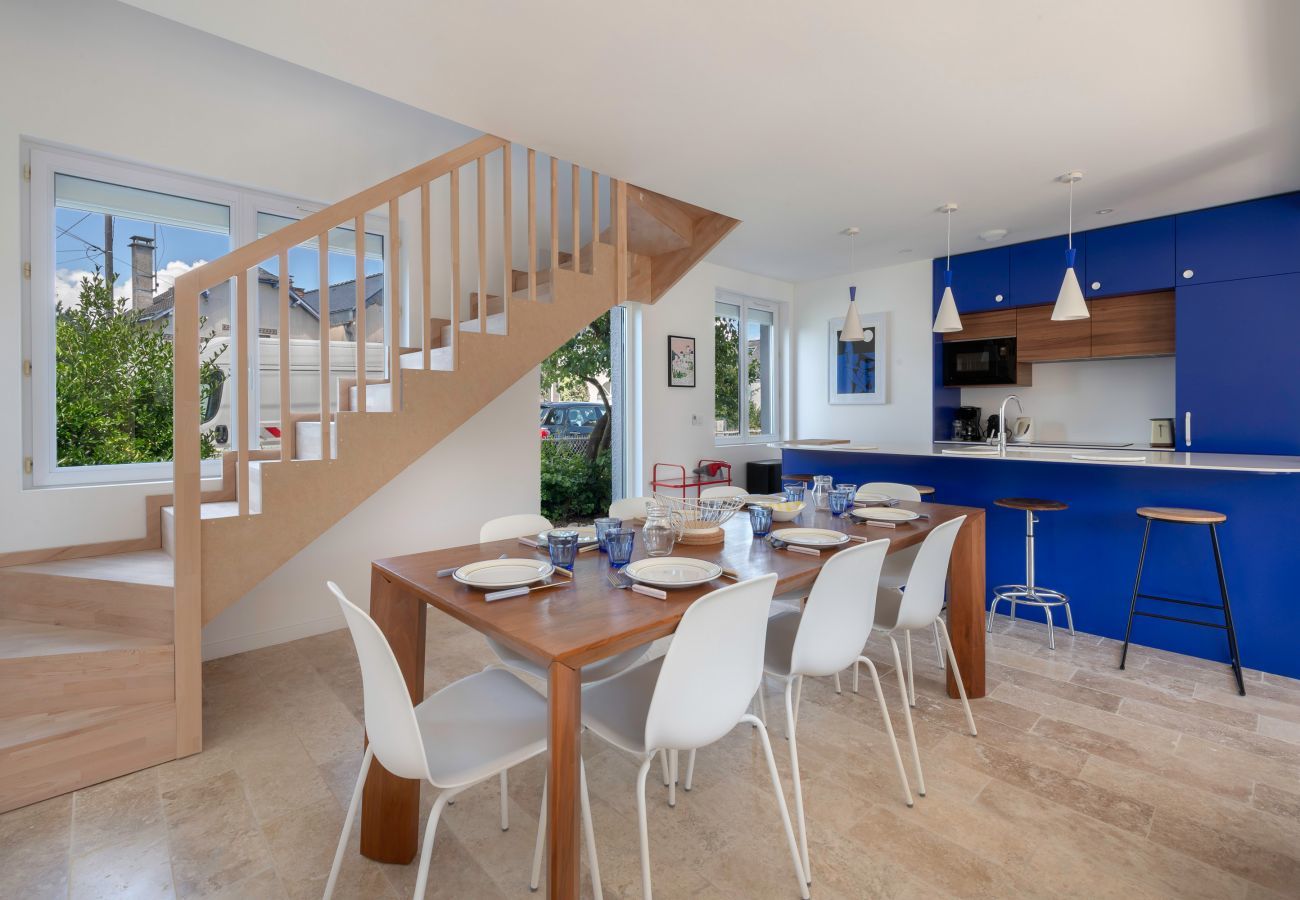 House in La Baule-Escoublac - Modern house with garden for 8 in La Baule 