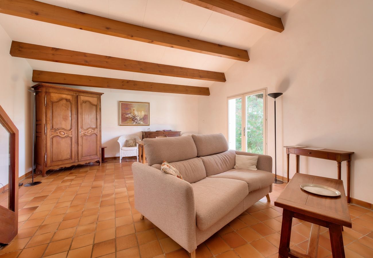 House in Sainte-Marie-de-Ré - Large house for 7 400m from the beach